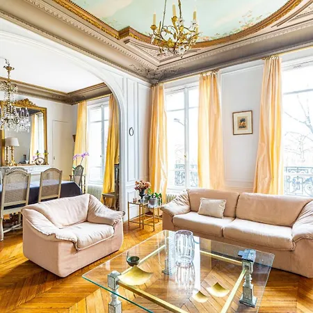 Guestready - An Exquisite Victorian Experience