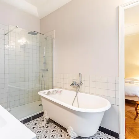 Guestready - An Exquisite Victorian Experience *